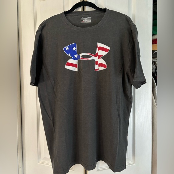 Under Armour American Logo Tshirt - Picture 1 of 4